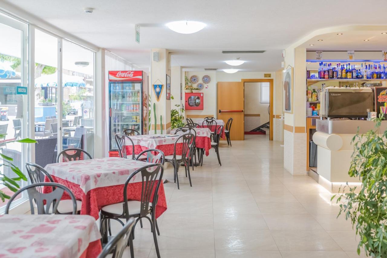 Hotel Bagli Rímini Exterior foto